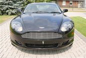 Aston Martin DB9 la 18500 euro