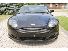 Aston Martin DB9 la 18500 euro