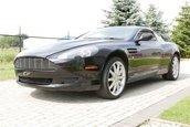 Aston Martin DB9 la 18500 euro