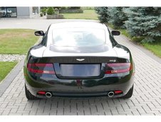 Aston Martin DB9 la 18500 euro