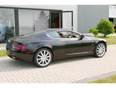 Aston Martin DB9 la 18500 euro