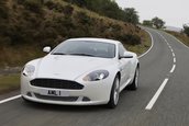 Aston Martin DB9 se pregateste de vacanta - Facelift pentru coupe-ul britanic