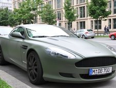 Aston Martin DB9 verde mat !!!