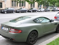 Aston Martin DB9 verde mat !!!