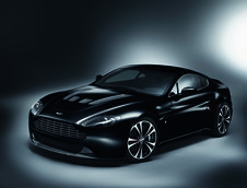 Aston Martin DBS Carbon Black Edition