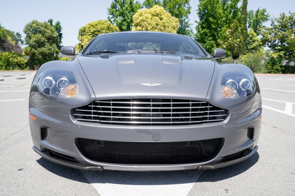 Aston Martin DBS de vanzare