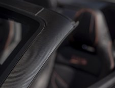 Aston Martin DBS Superleggera Volante