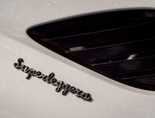 Aston Martin DBS Superleggera Volante
