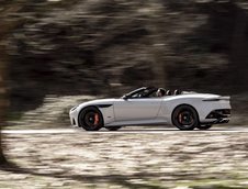 Aston Martin DBS Superleggera Volante