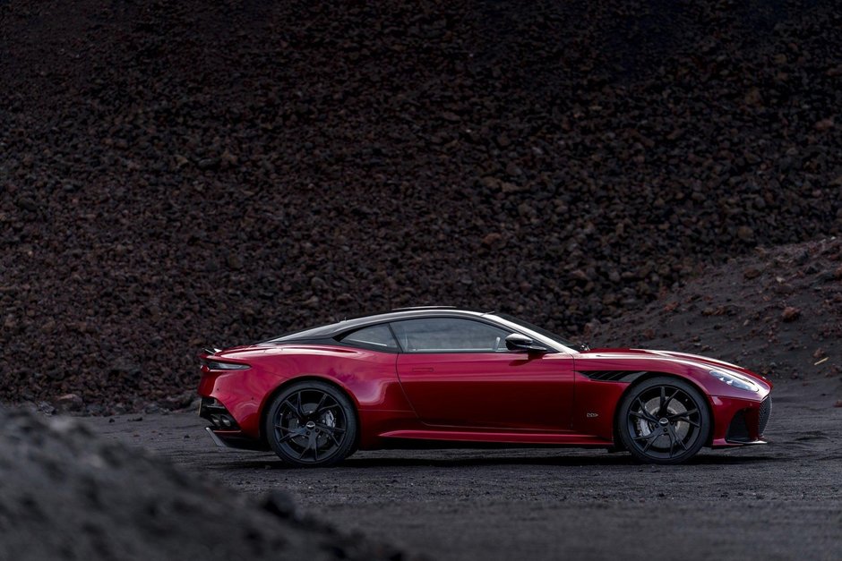 Aston Martin DBS Superleggera