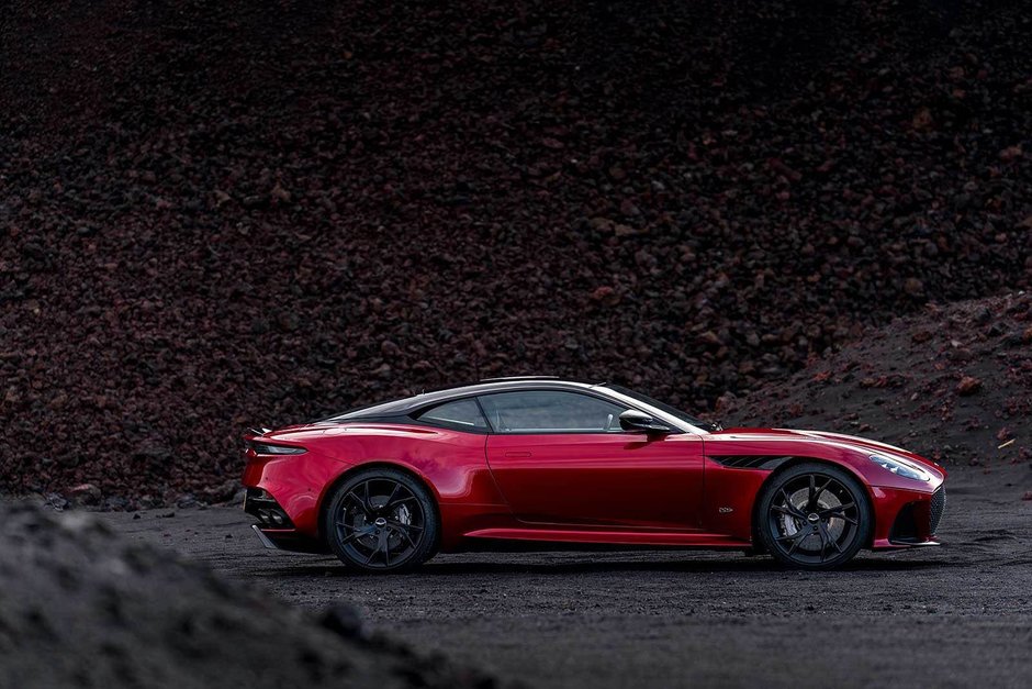 Aston Martin DBS Superleggera