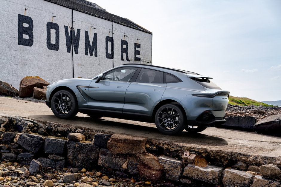 Aston Martin DBX Bowmore Edition