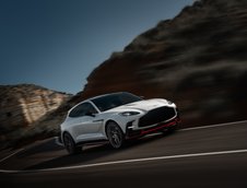 Aston Martin DBX S