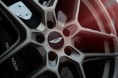 Aston Martin DBX S