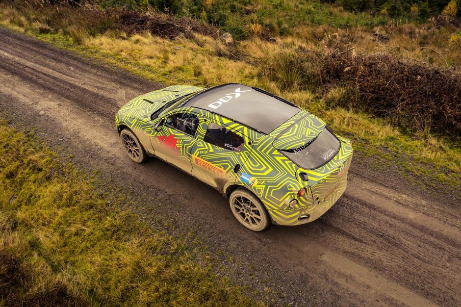 Aston Martin DBX