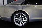 Aston Martin Lagonda Taraf de vanzare