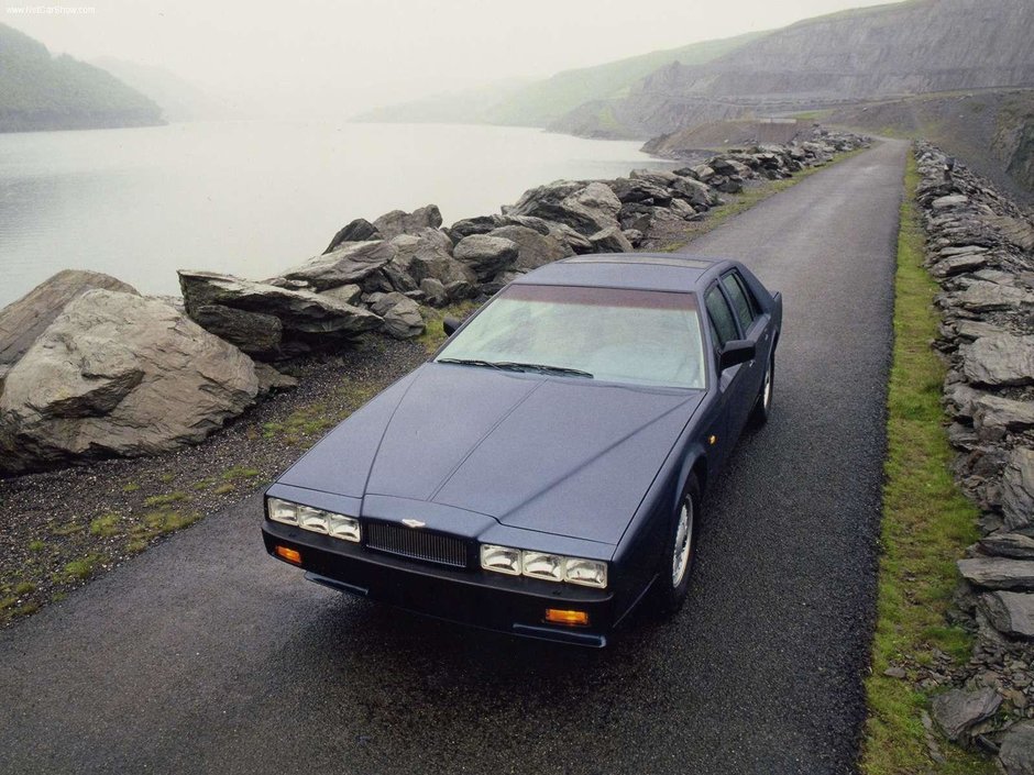 Aston Martin Lagonda