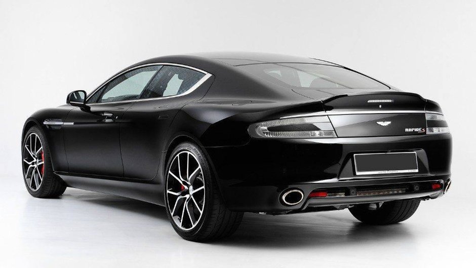 Aston Martin Milano Rapide S - Dom Perignon Deuxieme Plenitude