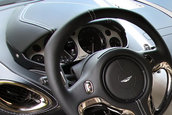 Aston Martin One-77 - supercar de 1 milion lire sterline