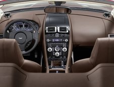 Aston Martin prezinta DBS Volante