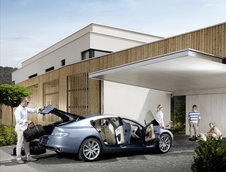 Aston Martin Rapide - Putere, eleganta, suflet... in patru usi!
