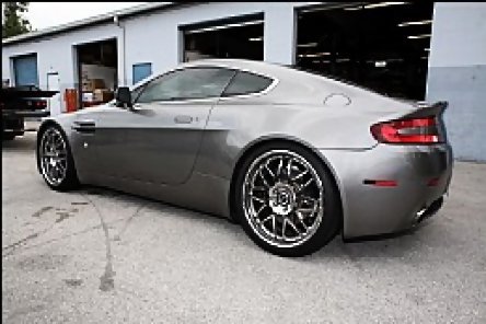 Aston Martin SuperVantage