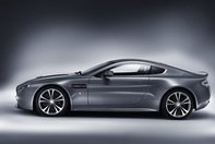 Aston Martin V12 Vantage dezvaluit