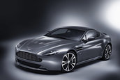 Aston Martin V12 Vantage dezvaluit