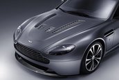 Aston Martin V12 Vantage dezvaluit