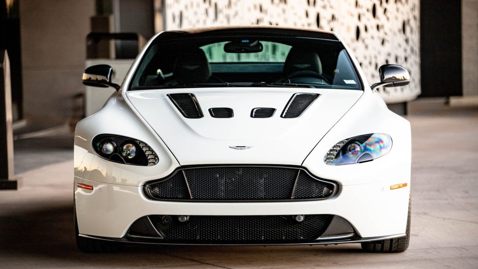 Aston Martin V12 Vantage S de vanzare