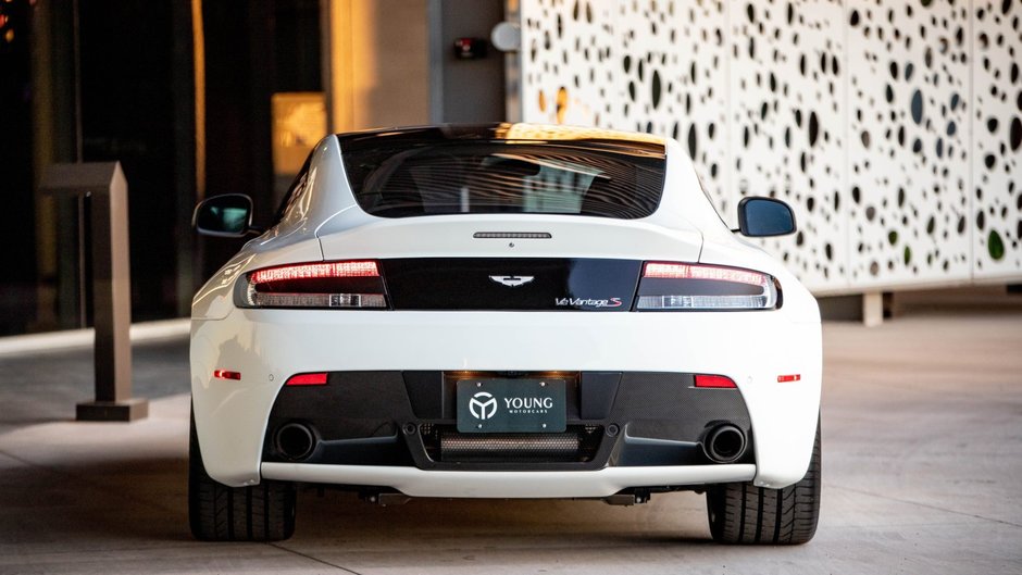 Aston Martin V12 Vantage S de vanzare