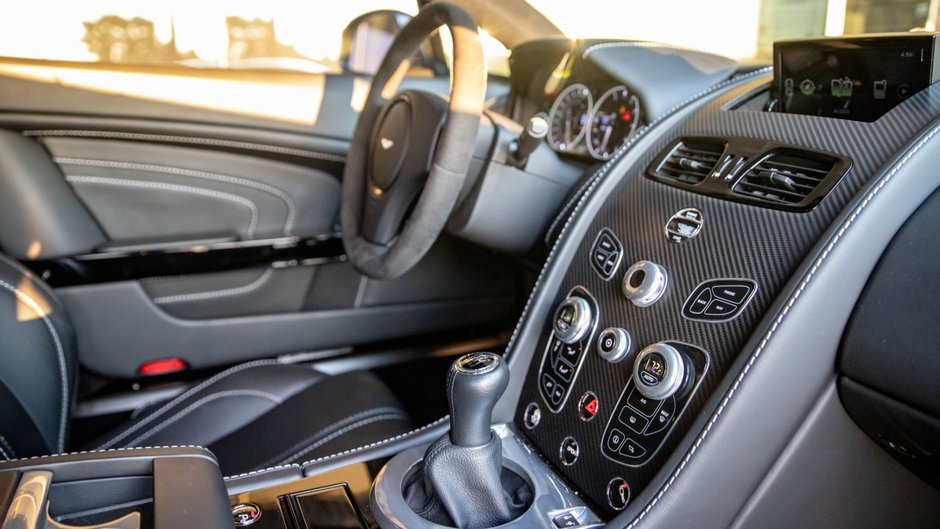 Aston Martin V12 Vantage S de vanzare