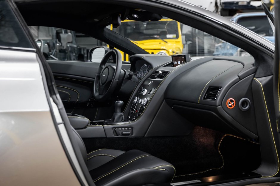 Aston Martin V12 Vantage S de vanzare