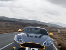 Aston Martin V12 Vantage S manual