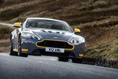 Aston Martin V12 Vantage S manual