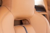 Aston Martin V12 Vantage S Roadster cu transmisie manuala