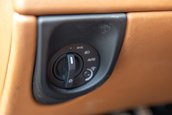 Aston Martin V12 Vantage S Roadster cu transmisie manuala