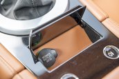 Aston Martin V12 Vantage S Roadster cu transmisie manuala