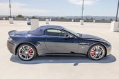 Aston Martin V12 Vantage S Roadster cu transmisie manuala