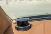 Aston Martin V12 Vantage S Roadster cu transmisie manuala