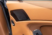Aston Martin V12 Vantage S Roadster cu transmisie manuala