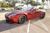 Aston Martin V12 Vantage S Roadster de vanzare