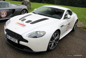 Aston Martin V12 Vantage