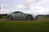 Aston Martin V12 Vantage