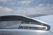Aston Martin V12 Vantage