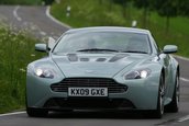 Aston Martin V12 Vantage