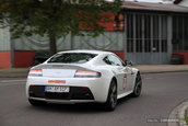 Aston Martin V12 Vantage