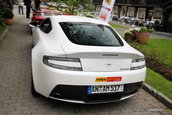 Aston Martin V12 Vantage