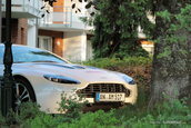 Aston Martin V12 Vantage