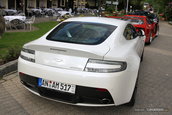 Aston Martin V12 Vantage